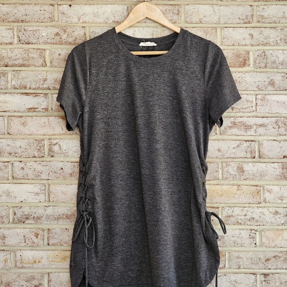 Maternity Clothing Bundle - Picture 2 of 8